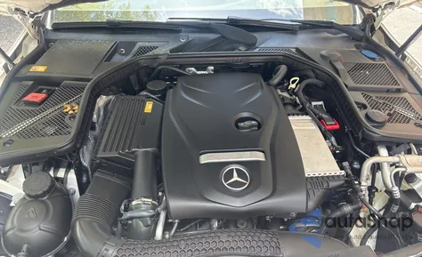 2015 Mercedes-Benz C 300 4Matic from USA, damaged, VIN 55SWF4KB4FU027077